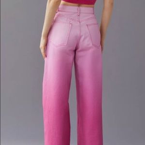Never worn pink BDG Urban Outfitters 31 Jeans
